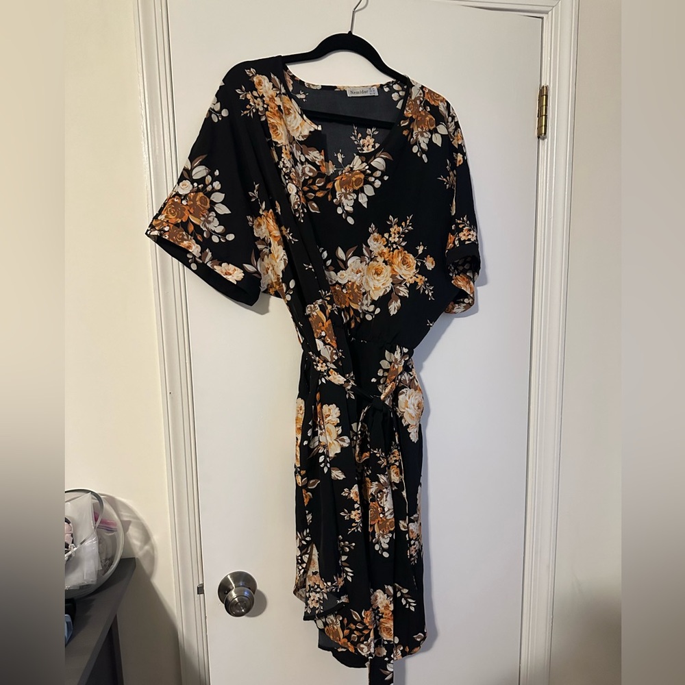 Cute black/floral dress